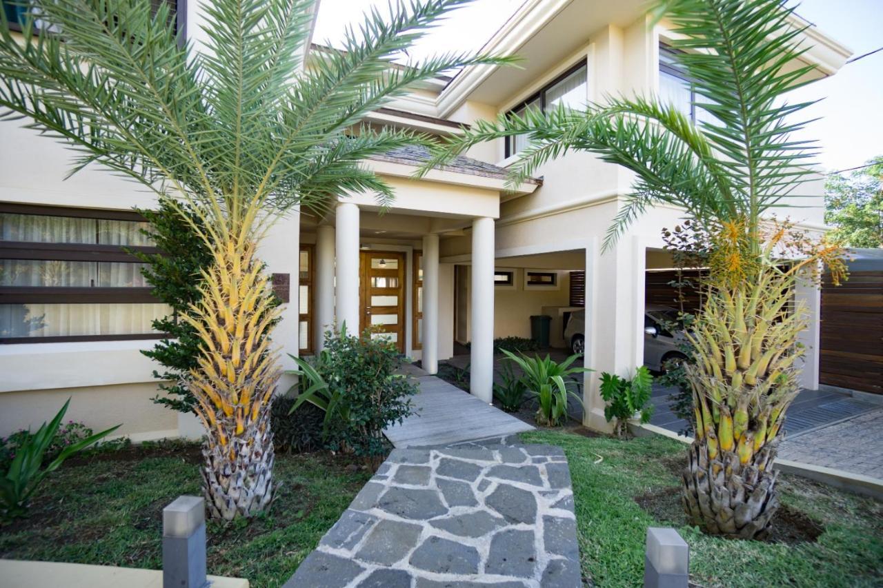 Villasun Luxury Apartments & Villas Flic-en-Flacq Екстериор снимка